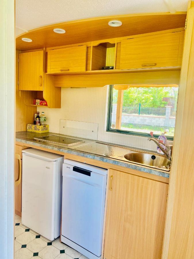 Caravans 10 Min To Tsonevo Lake & 35 Min To Black Sea Exterior photo